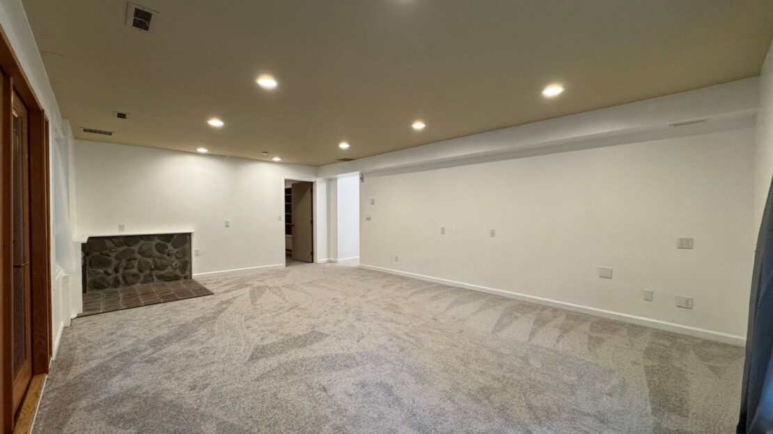 400 Sudden Valley Dr - Bellingham - Washington - 3 bed, 2.5 bath rental property