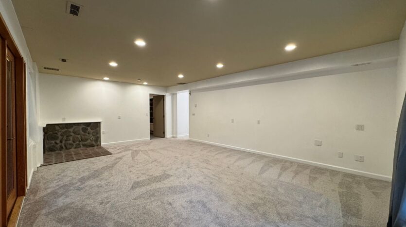 400 Sudden Valley Dr - Bellingham - Washington - 3 bed, 2.5 bath rental property