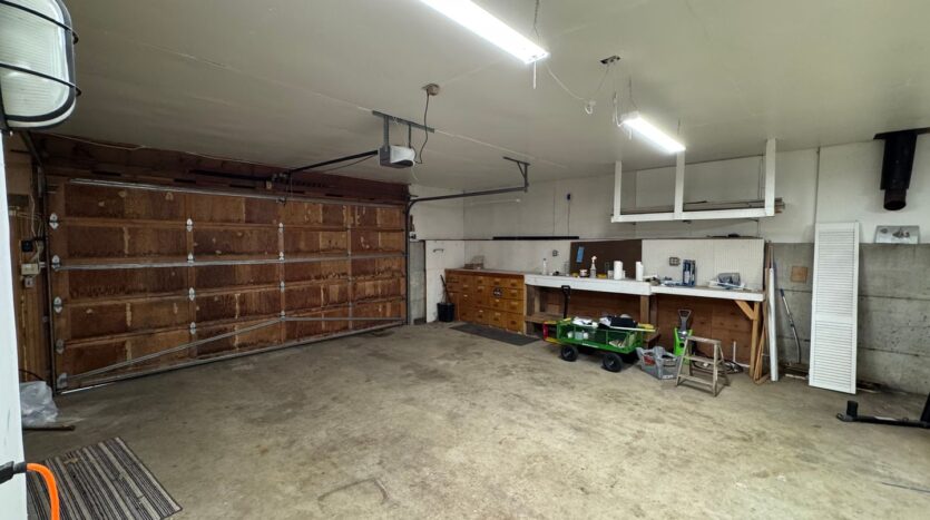 400 Sudden Valley Dr - Bellingham - Washington - 3 bed, 2.5 bath rental property