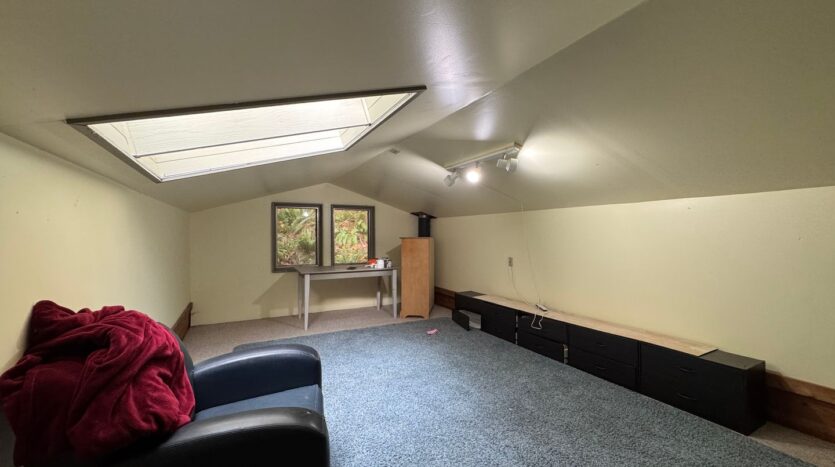 400 Sudden Valley Dr - Bellingham - Washington - 3 bed, 2.5 bath rental property