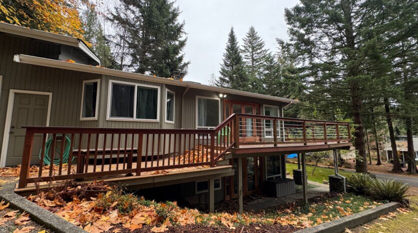 400 Sudden Valley Dr - Bellingham - Washington - 3 bed, 2.5 bath rental property