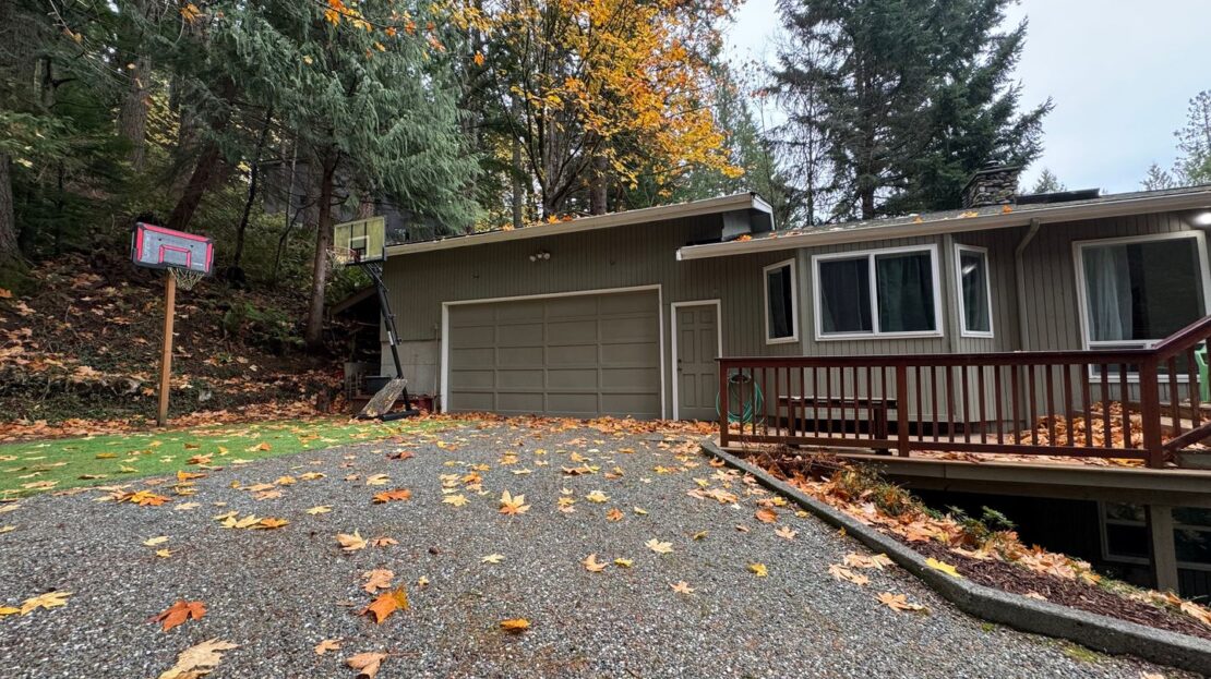 400 Sudden Valley Dr - Bellingham - Washington - 3 bed, 2.5 bath rental property