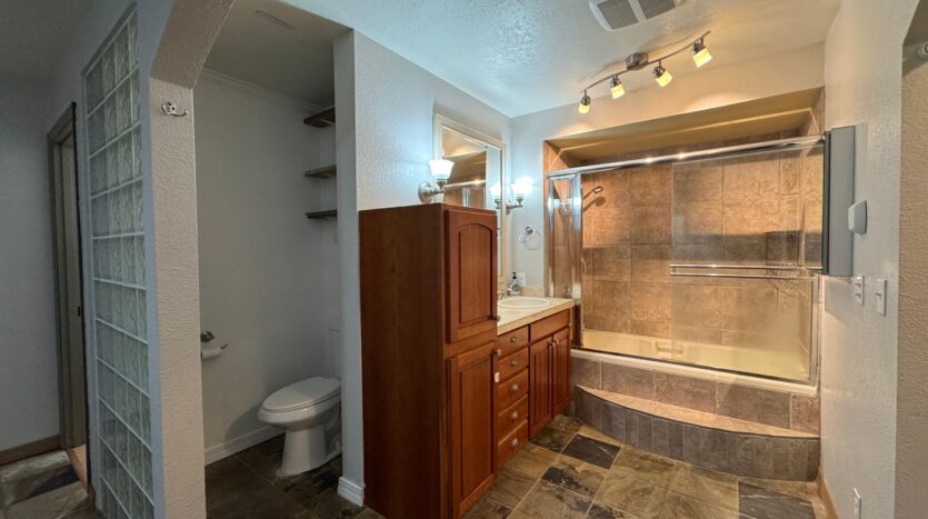 400 Sudden Valley Dr - Bellingham - Washington - 3 bed, 2.5 bath rental property