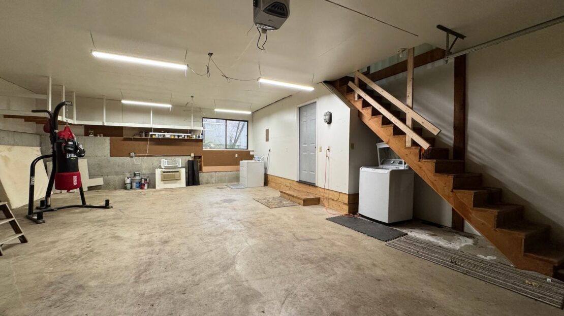 400 Sudden Valley Dr - Bellingham - Washington - 3 bed, 2.5 bath rental property