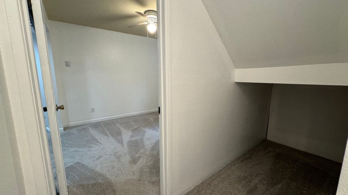 400 Sudden Valley Dr - Bellingham - Washington - 3 bed, 2.5 bath rental property