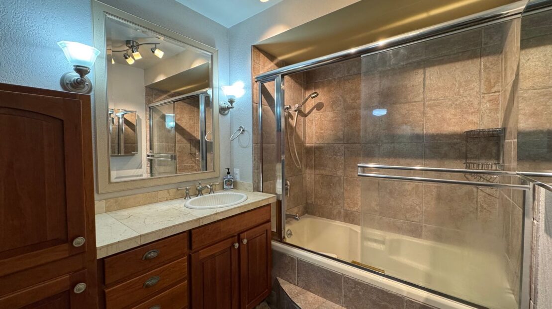 400 Sudden Valley Dr - Bellingham - Washington - 3 bed, 2.5 bath rental property