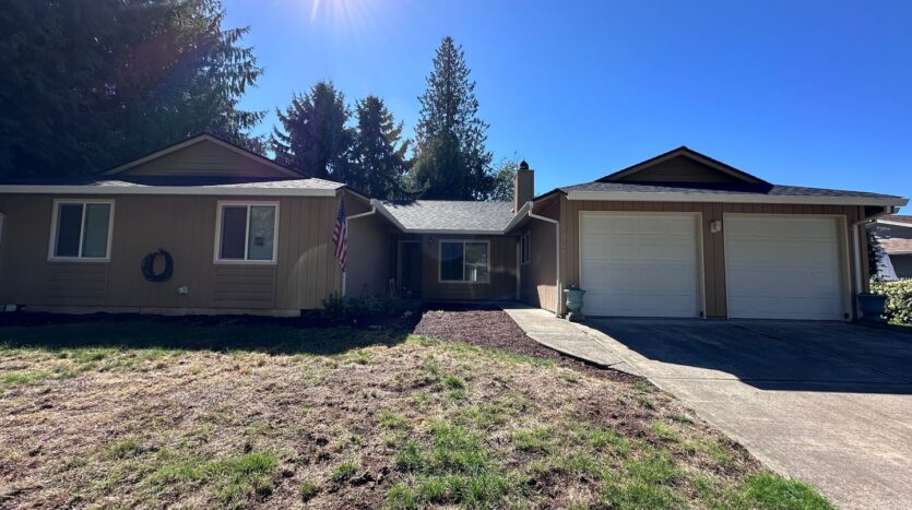 40000 McCormick Dr   - Sandy - Oregon - 2 bed, 1 bath rental property