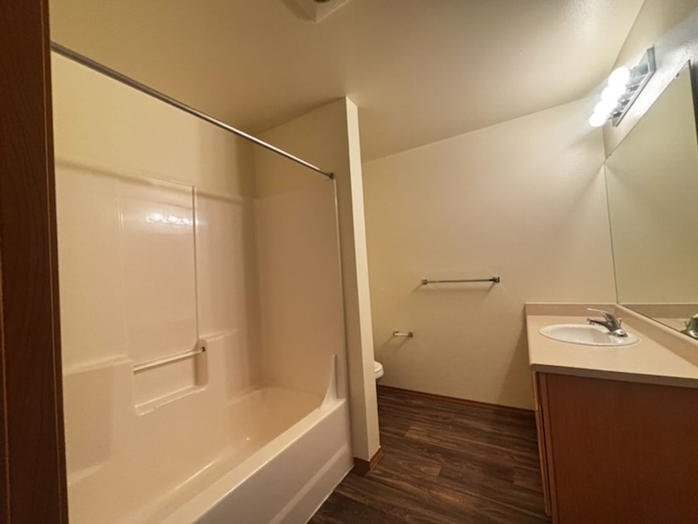 4018 Northwest Avenue - Bellingham - Washington - 1 bed, 1 bath rental property