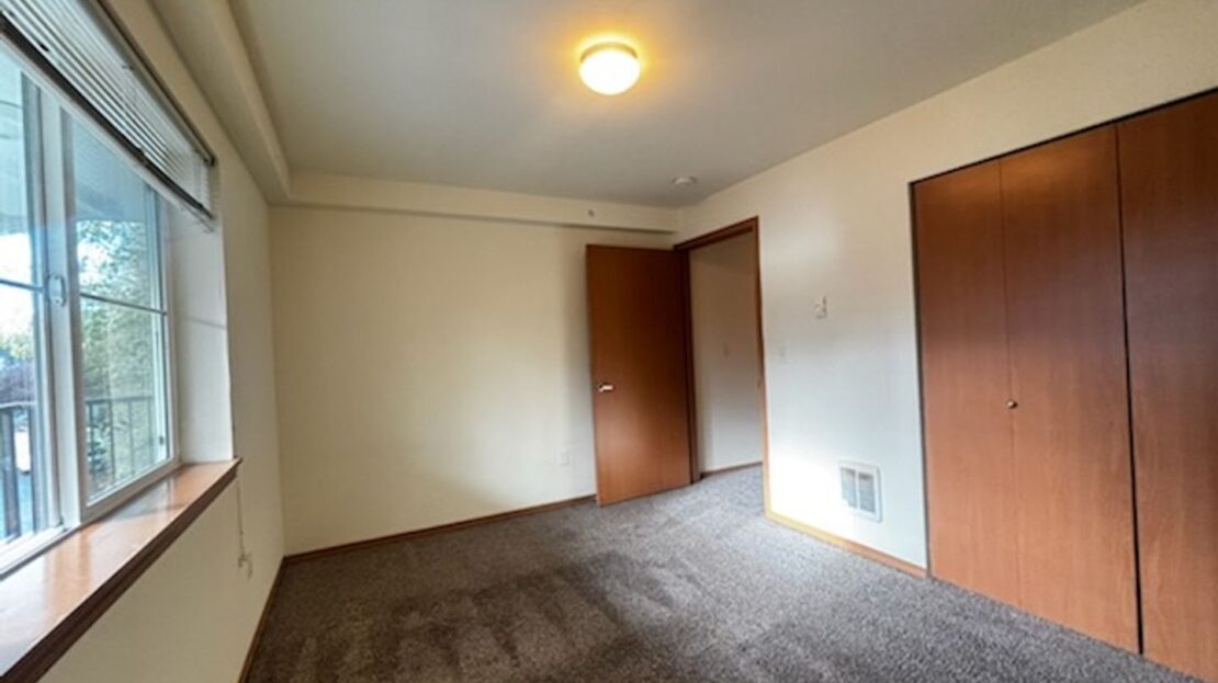 4018 Northwest Avenue - Bellingham - Washington - 1 bed, 1 bath rental property