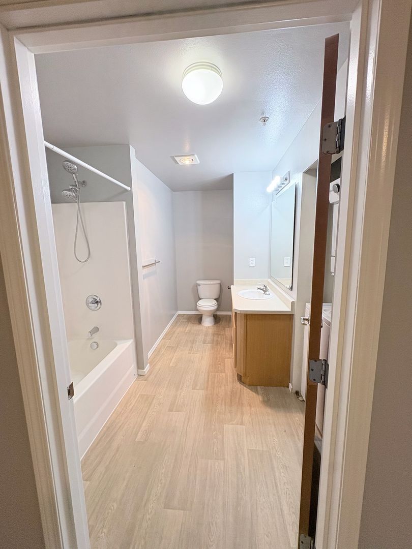 4018 Northwest Avenue - Bellingham - Washington - 2 bed, 2 bath rental property