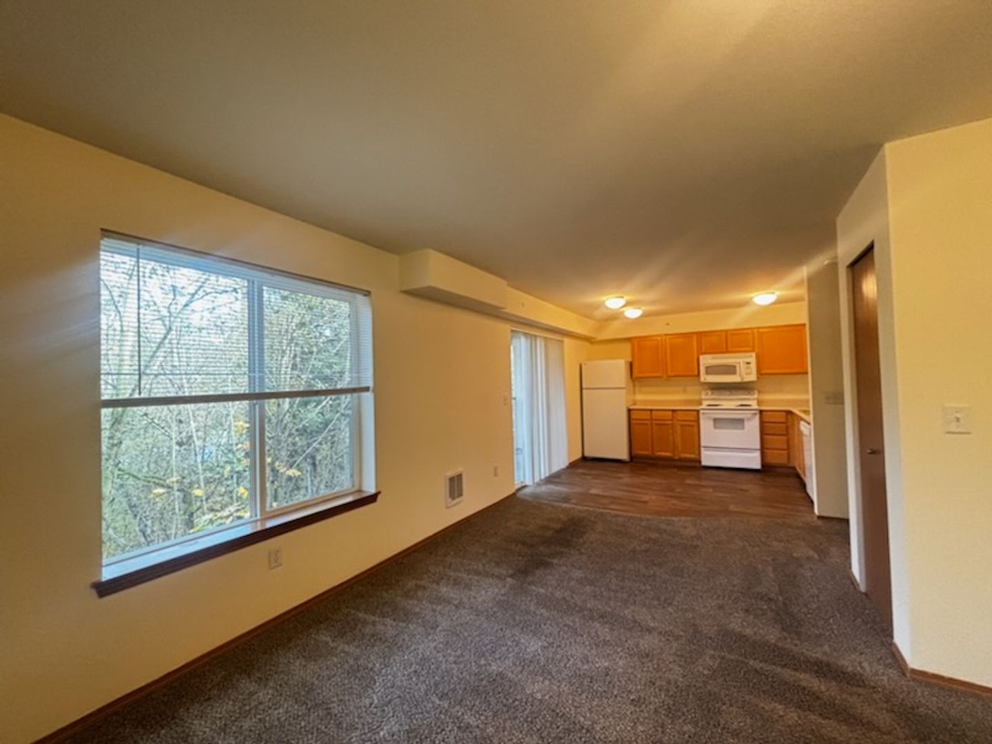 4018 Northwest Avenue - Bellingham - Washington - 1 bed, 1 bath rental property