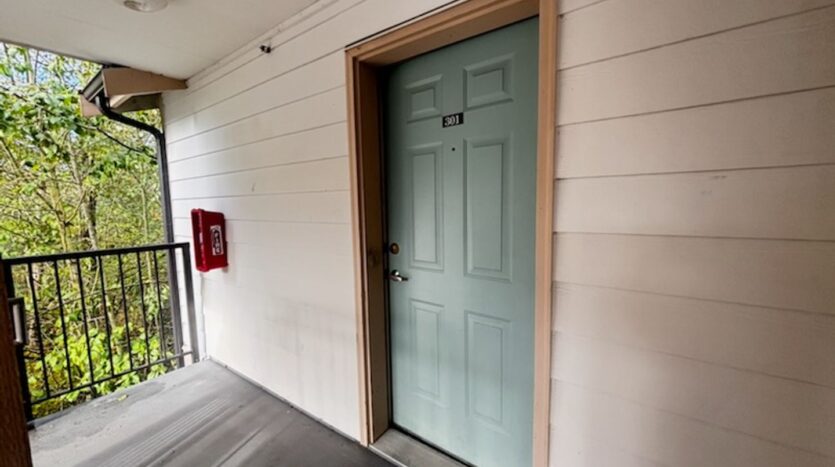 4018 Northwest Avenue - Bellingham - Washington - 1 bed, 1 bath rental property