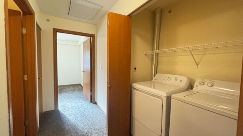 4018 Northwest Avenue - Bellingham - Washington - 1 bed, 1 bath rental property