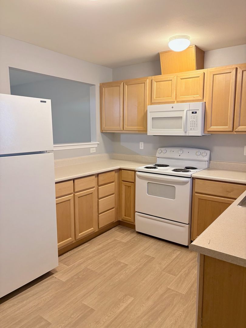 4018 Northwest Avenue - Bellingham - Washington - 2 bed, 2 bath rental property