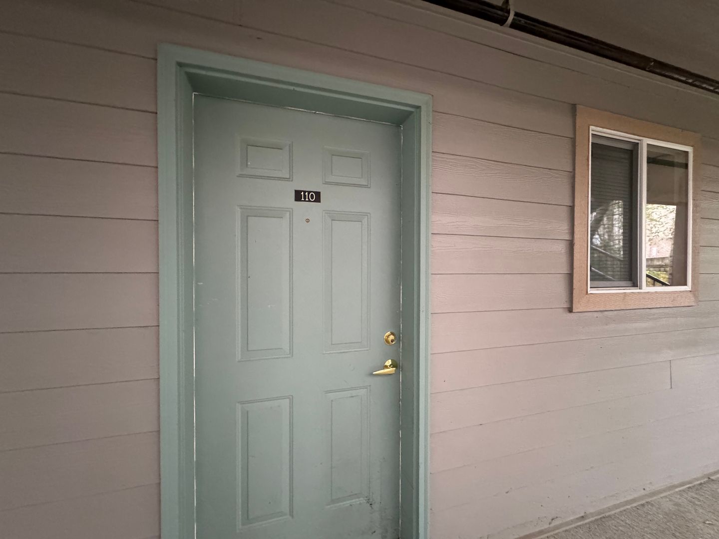 4018 Northwest Avenue - Bellingham - Washington - 2 bed, 1.5 bath rental property