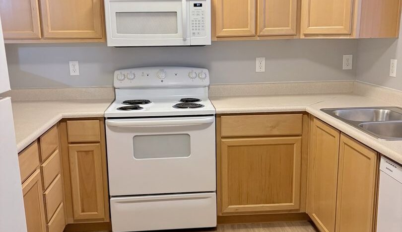 4018 Northwest Avenue - Bellingham - Washington - 2 bed, 2 bath rental property