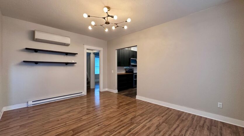 405 E Arlington St.  - Gladstone - Oregon - 4 bed, 2 bath rental property