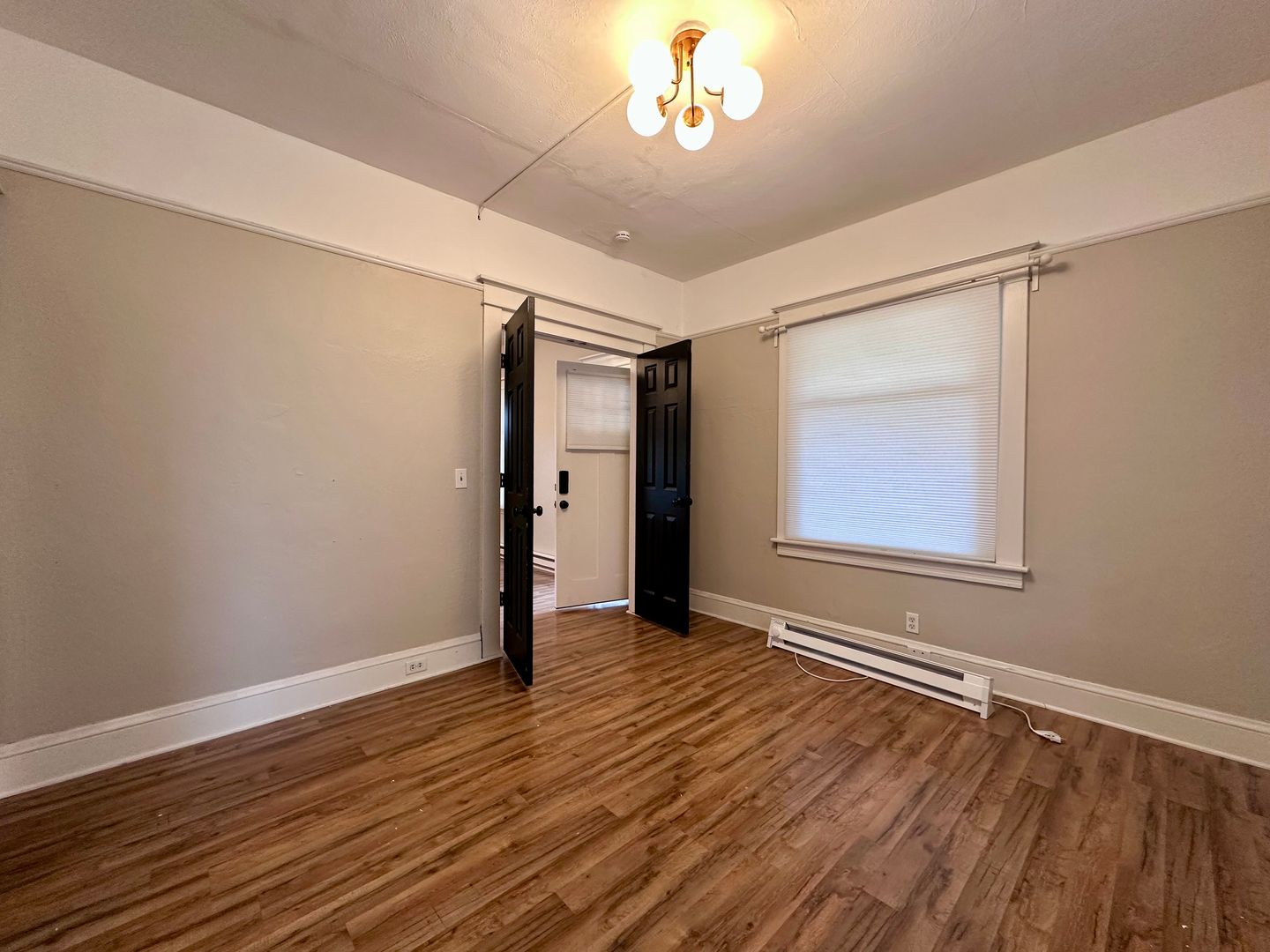 405 E Arlington St.  - Gladstone - Oregon - 4 bed, 2 bath rental property