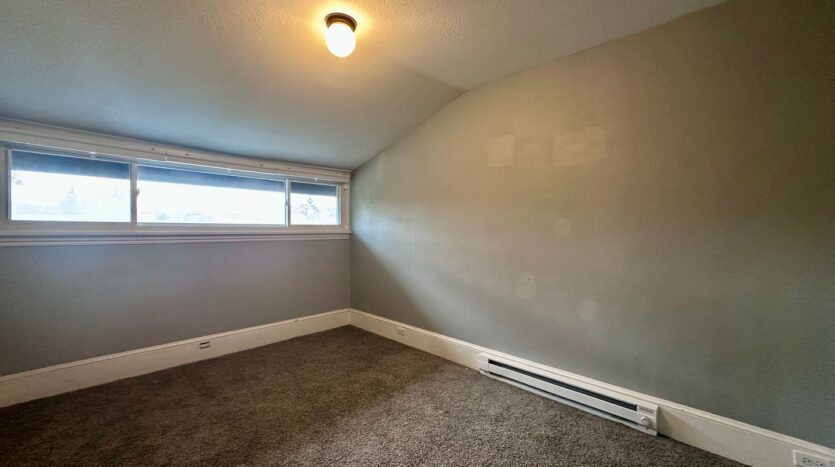 405 E Arlington St.  - Gladstone - Oregon - 4 bed, 2 bath rental property