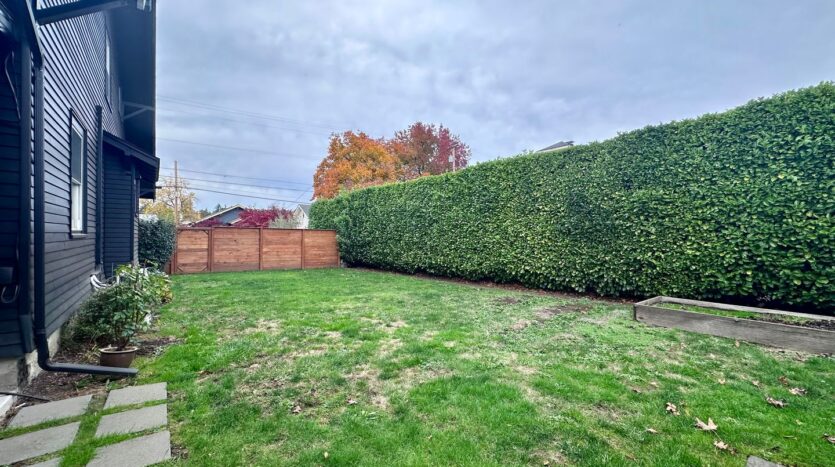 405 E Arlington St.  - Gladstone - Oregon - 4 bed, 2 bath rental property