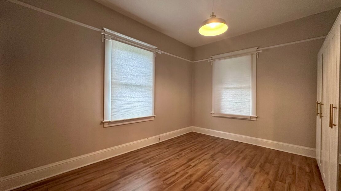 405 E Arlington St.  - Gladstone - Oregon - 4 bed, 2 bath rental property