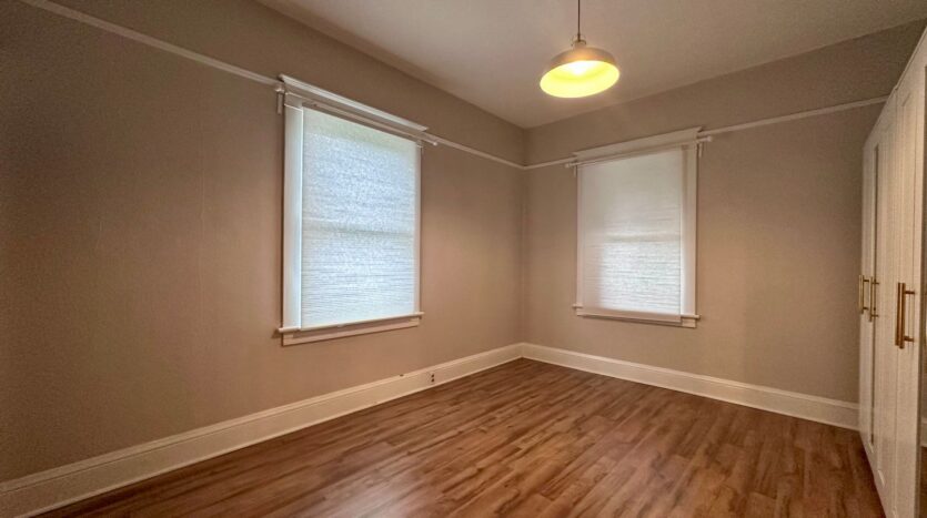 405 E Arlington St.  - Gladstone - Oregon - 4 bed, 2 bath rental property