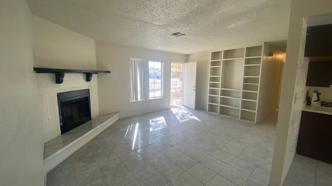 40715 179th St. East - Lancaster - California - 3 bed, 1 bath rental property