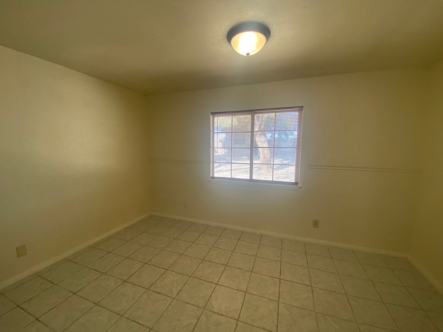 40715 179th St. East - Lancaster - California - 3 bed, 1 bath rental property