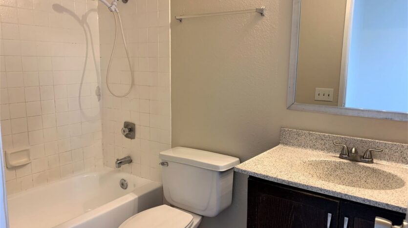 4122 Marlborough Ave - San Diego - California - 1 bed, 1 bath rental property