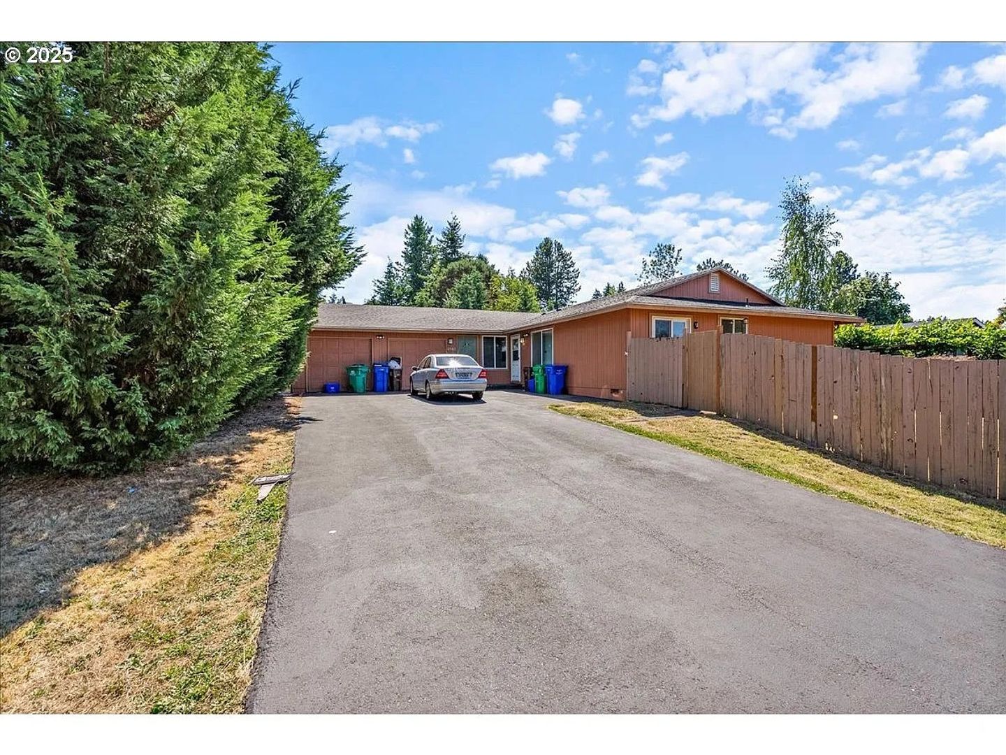 4140 NE 8th St   - Gresham - Oregon - 2 bed, 1 bath rental property