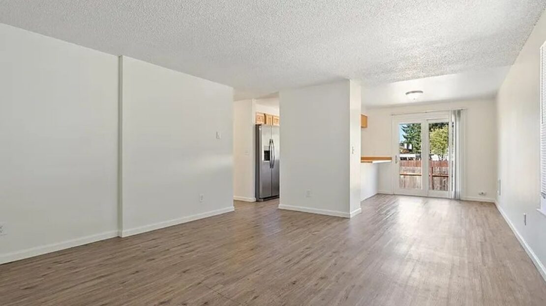 4140 NE 8th St   - Gresham - Oregon - 2 bed, 1 bath rental property