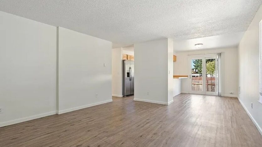 4140 NE 8th St   - Gresham - Oregon - 2 bed, 1 bath rental property