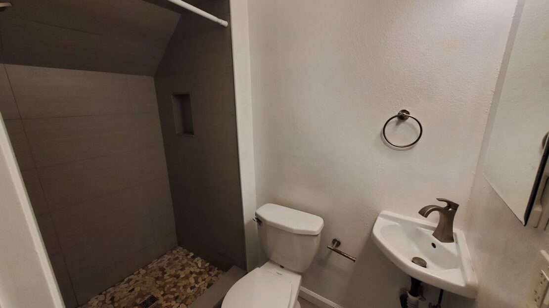 428 Jackson Ave  - Redwood City - California - 3 bed, 2 bath rental property