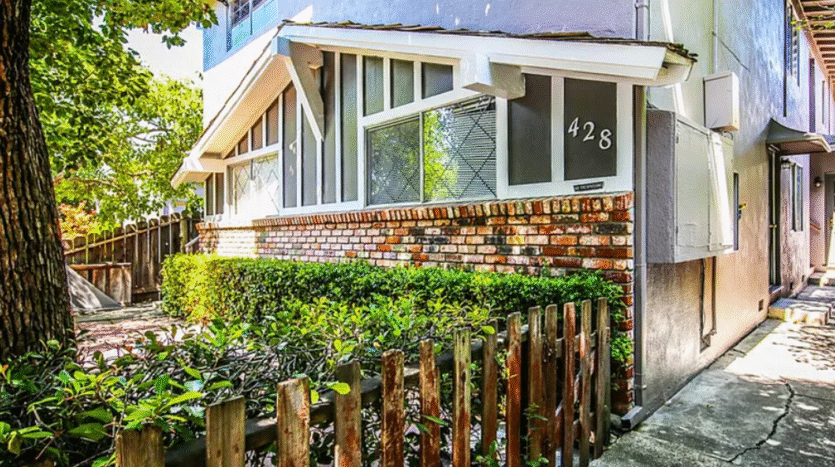 428 Jackson Ave  - Redwood City - California - 3 bed, 2 bath rental property