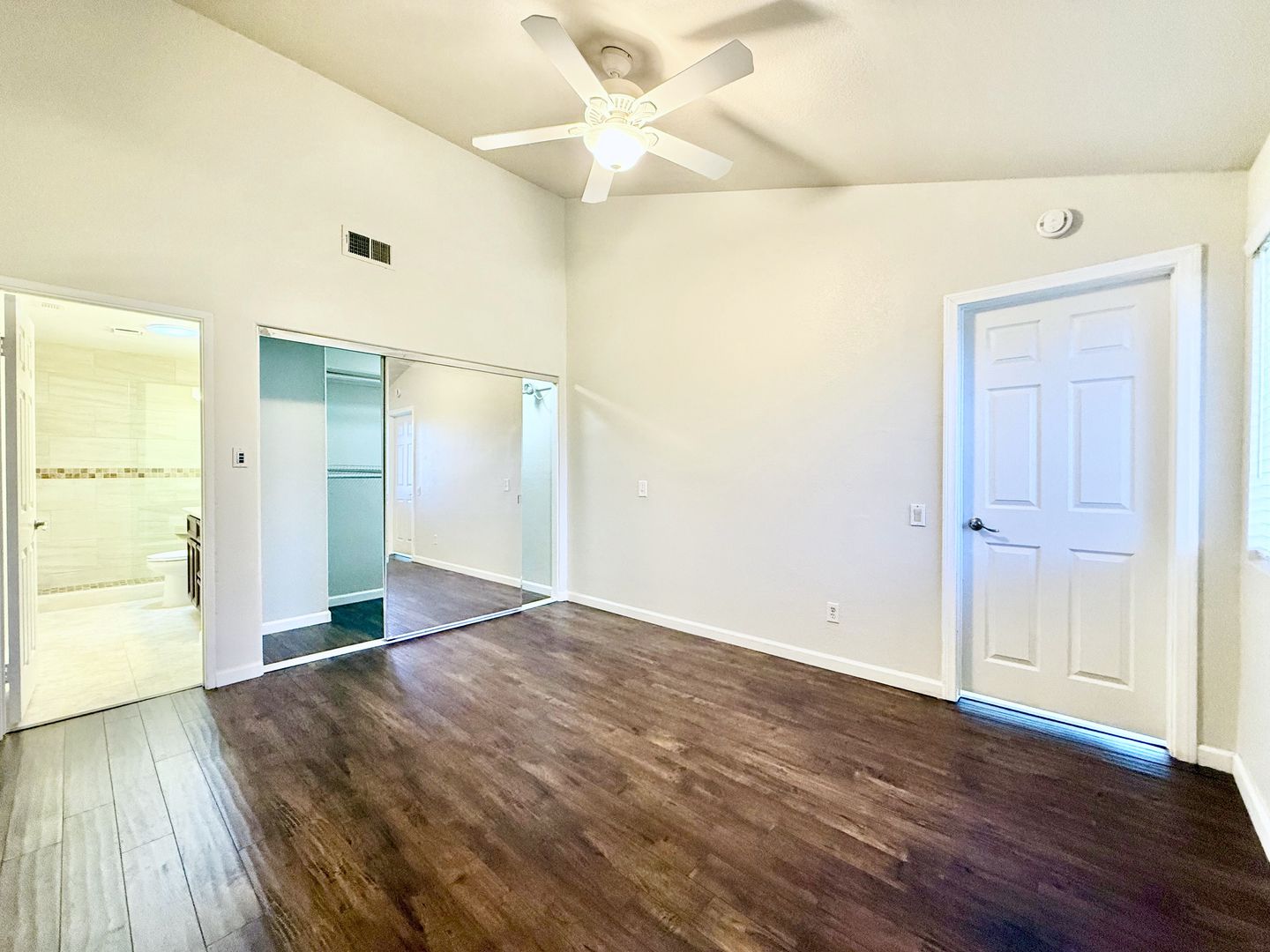 44280 E Sundown Crest Drive - La Quinta - California - 2 bed, 3 bath rental property