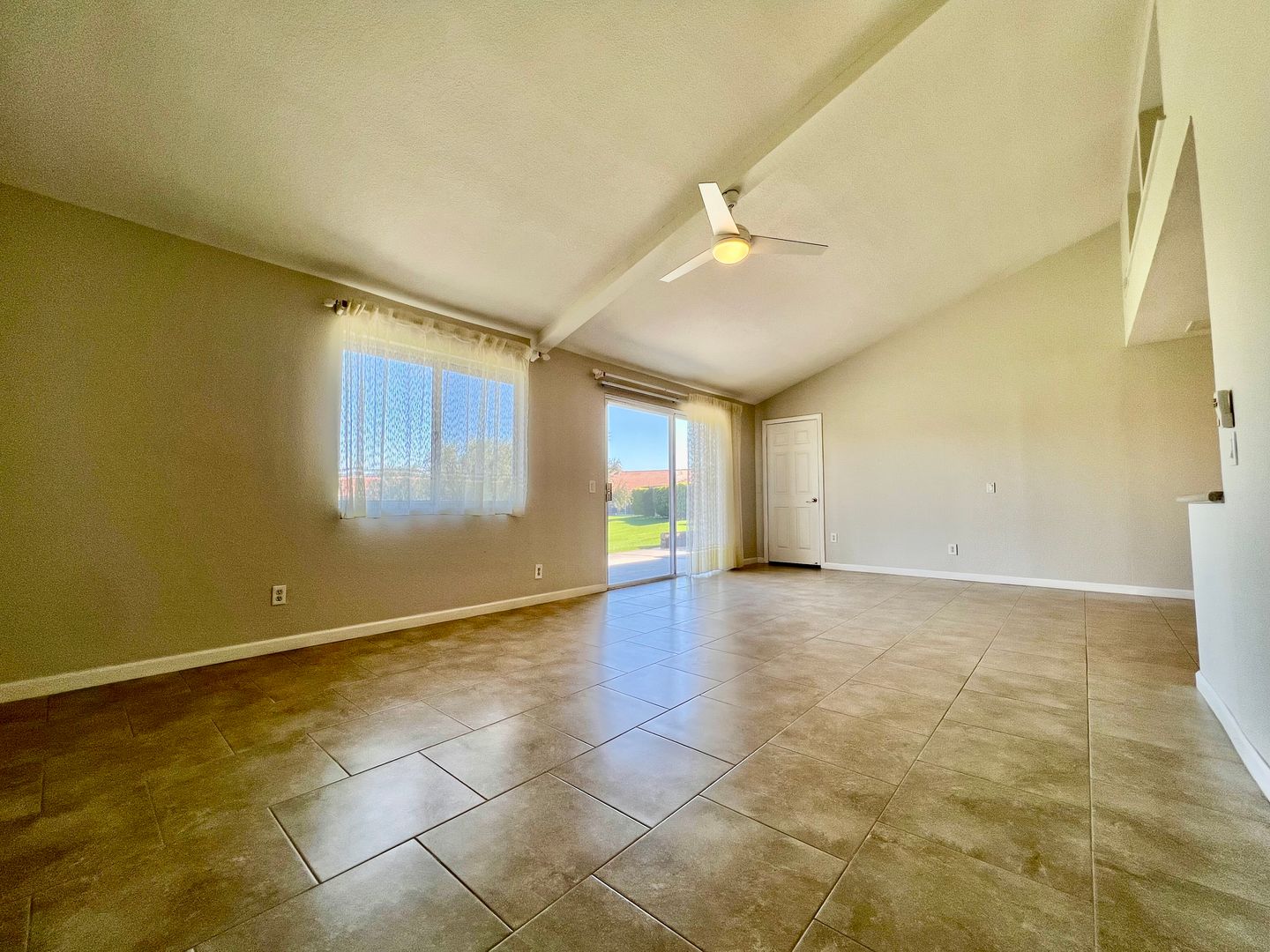 44280 E Sundown Crest Drive - La Quinta - California - 2 bed, 3 bath rental property