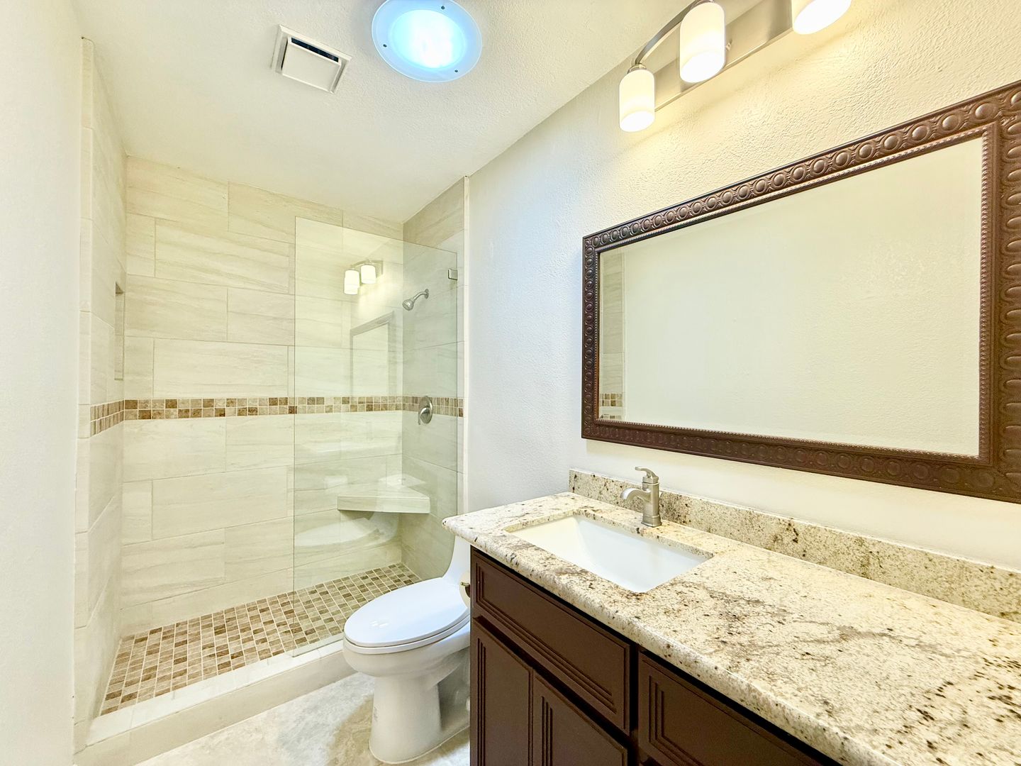 44280 E Sundown Crest Drive - La Quinta - California - 2 bed, 3 bath rental property