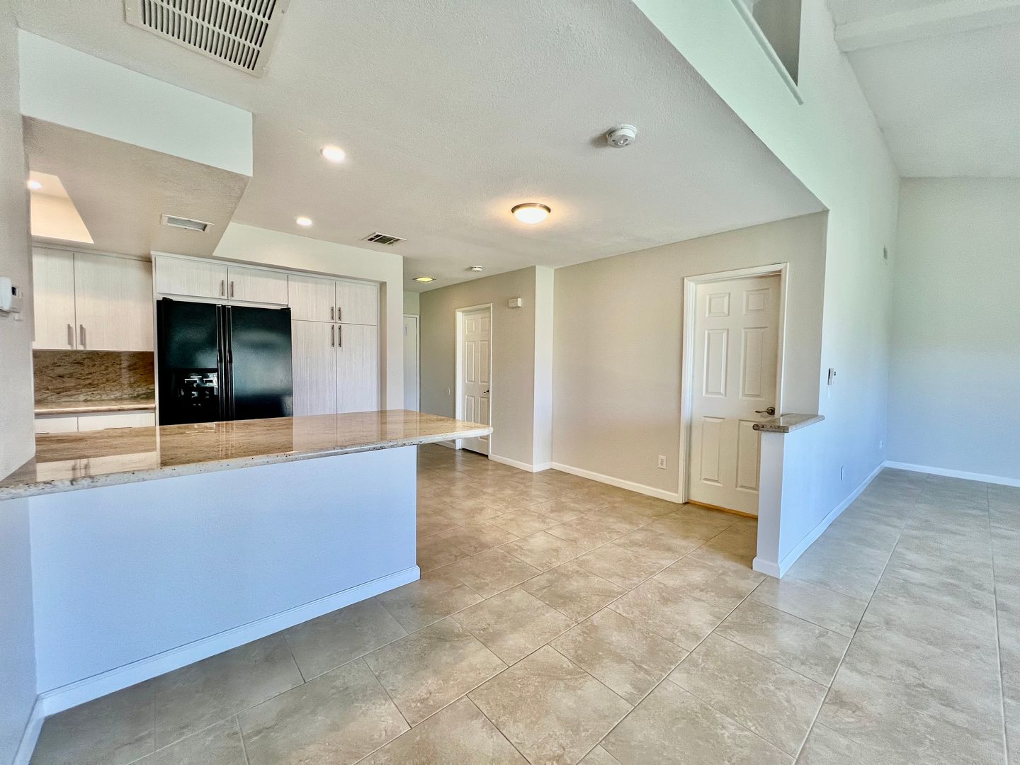 44280 E Sundown Crest Drive - La Quinta - California - 2 bed, 3 bath rental property