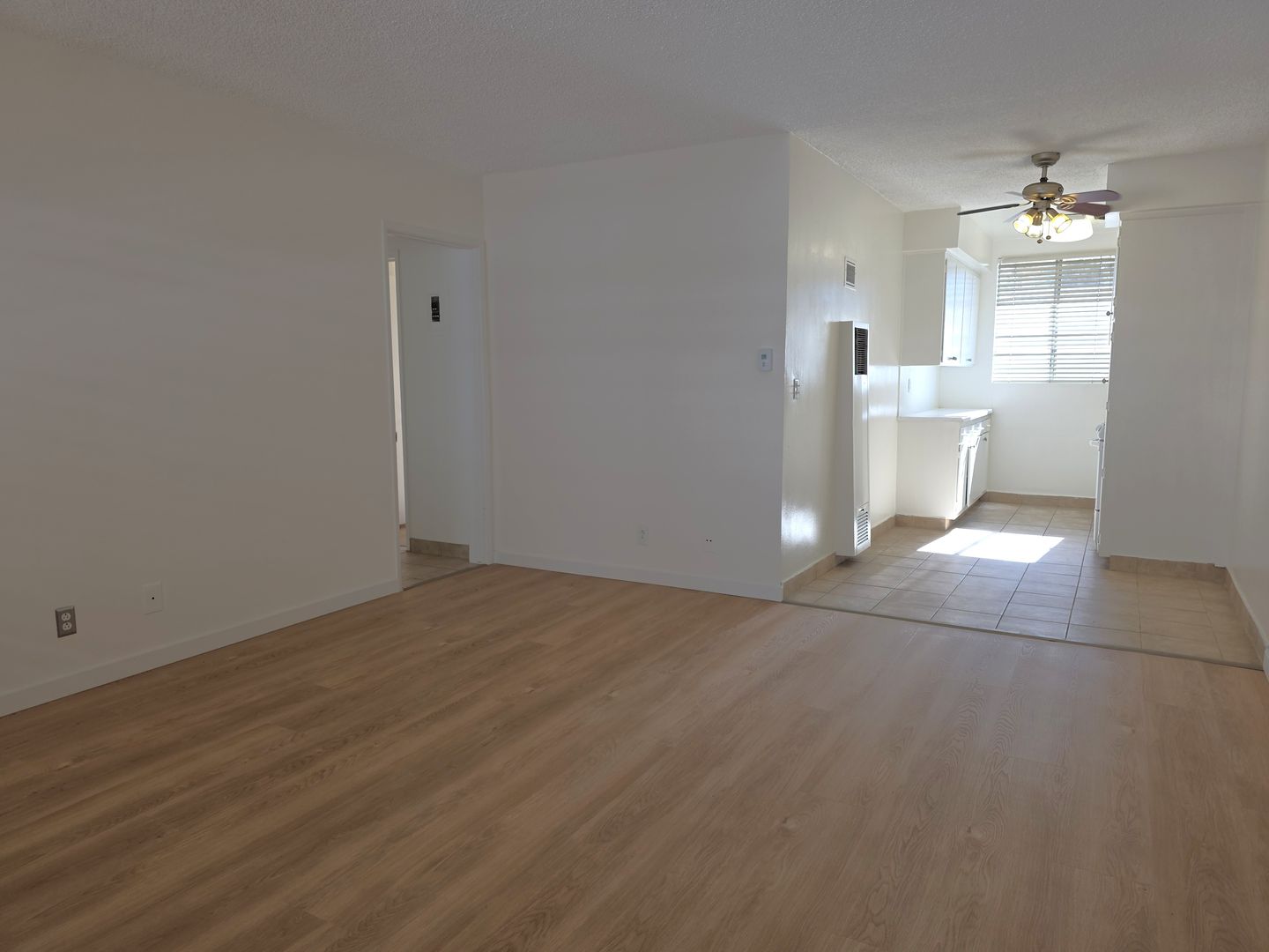 4458 Woodman Avenue #10 - Los Angeles - California - 1 bed, 1 bath rental property