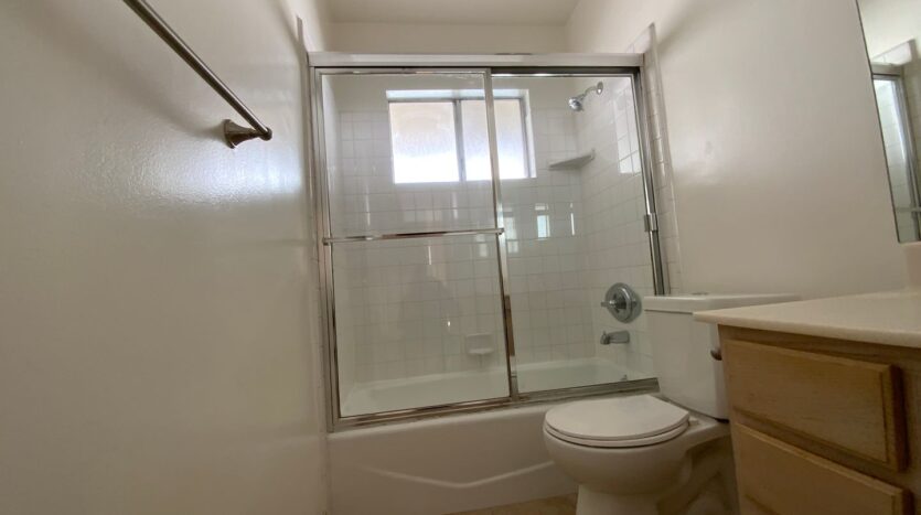 4458 Woodman Avenue #10 - Los Angeles - California - 1 bed, 1 bath rental property