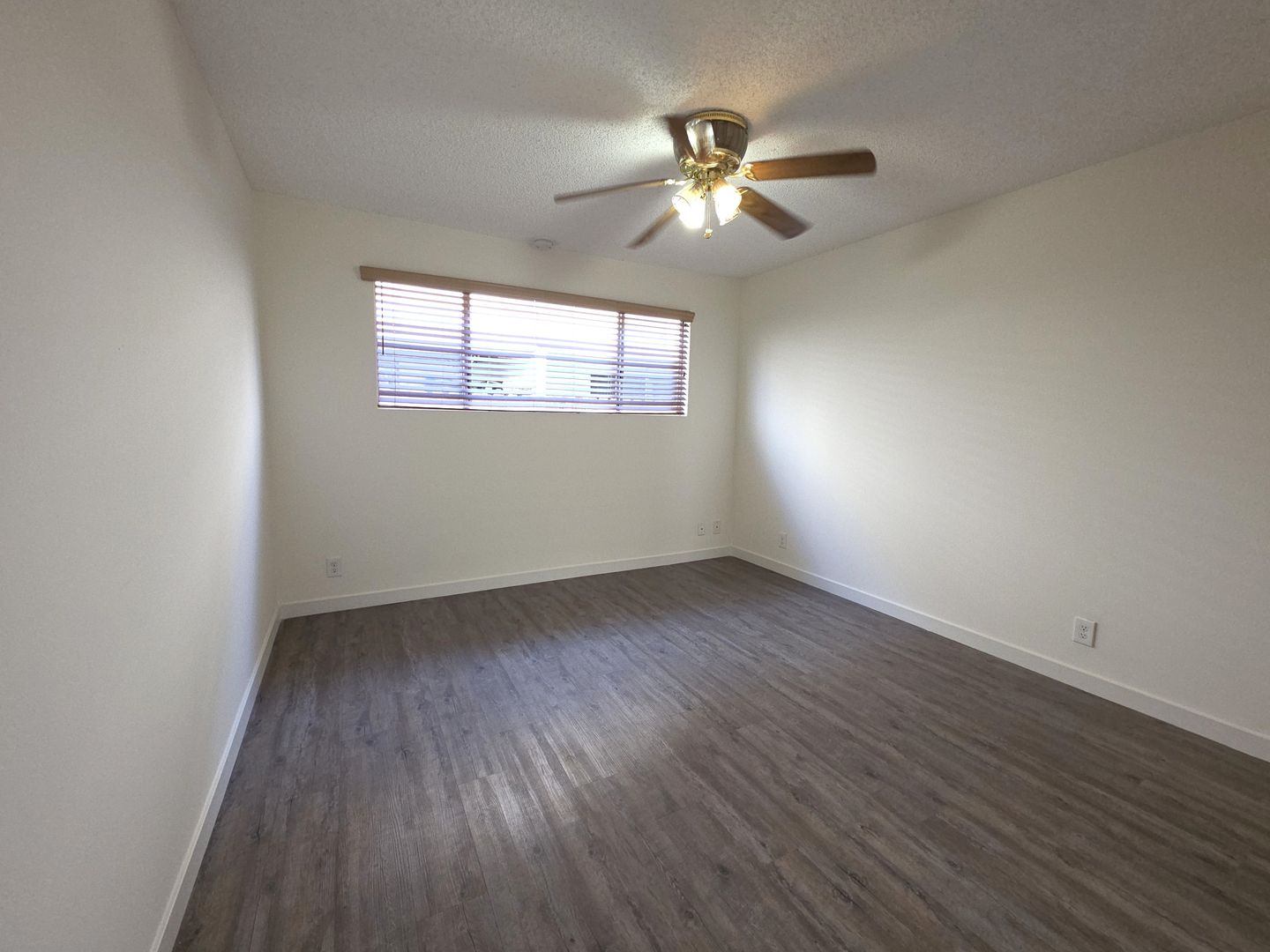 4458 Woodman Avenue  #5 - Los Angeles - California - 1 bed, 1 bath rental property