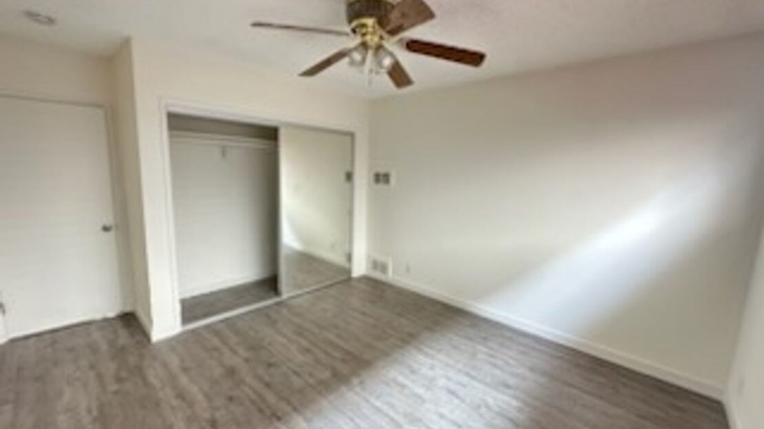 4458 Woodman Avenue - Los Angeles - California - 1 bed, 1 bath rental property