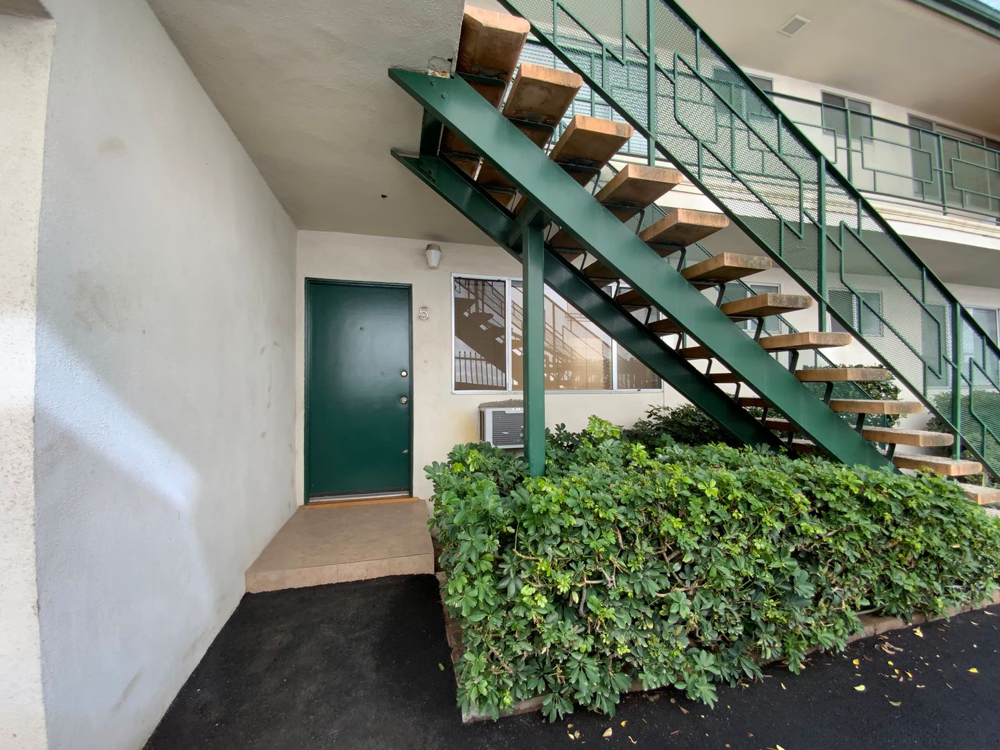 4458 Woodman Avenue  Unit #5 - Los Angeles - California - 1 bed, 1 bath rental property
