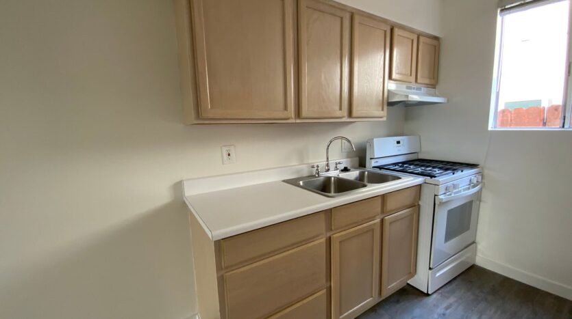 4458 Woodman Avenue  Unit #5 - Los Angeles - California - 1 bed, 1 bath rental property