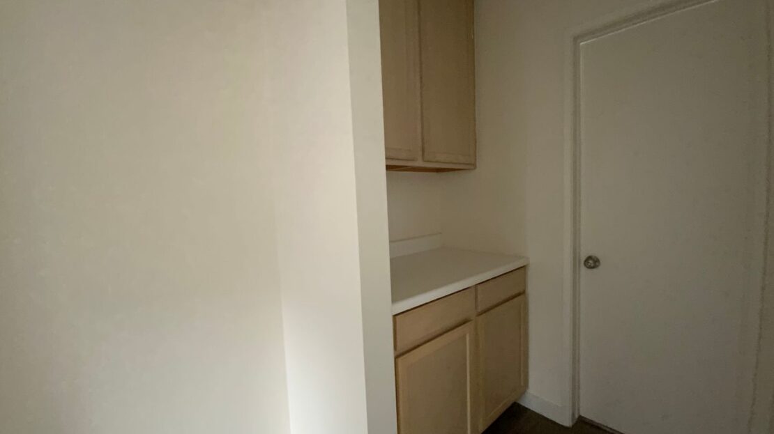 4458 Woodman Avenue  Unit #5 - Los Angeles - California - 1 bed, 1 bath rental property