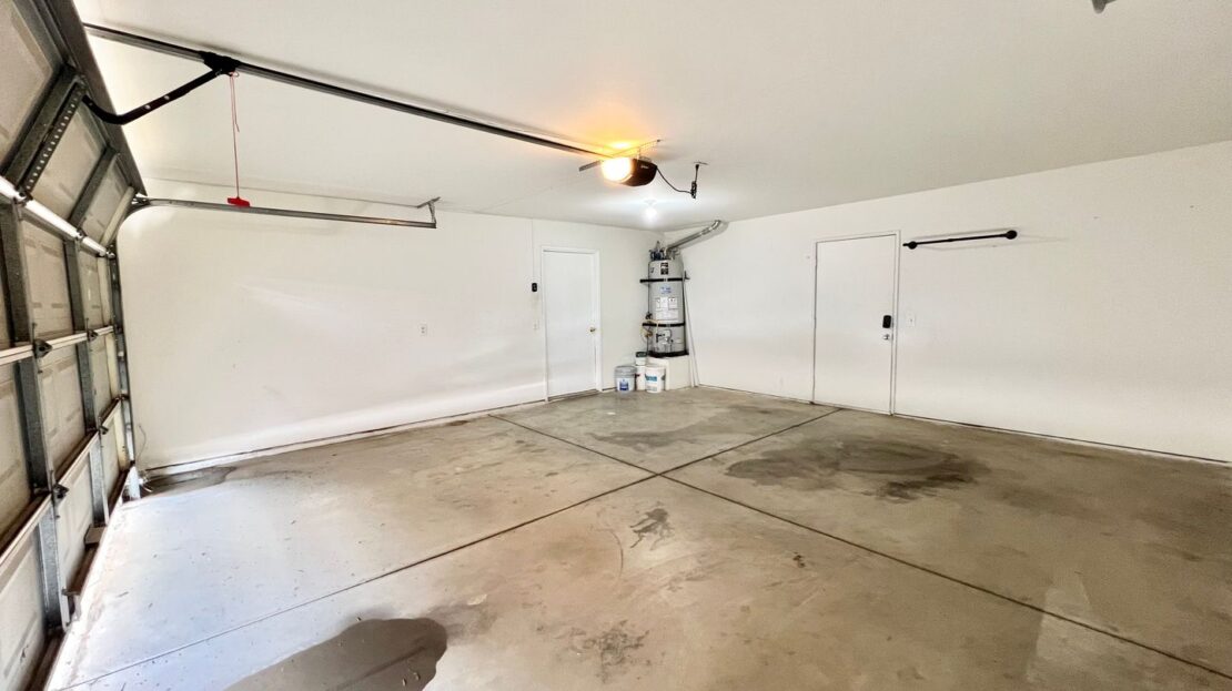 44840 Ramona Ave - Palm Desert - California - 3 bed, 2 bath rental property