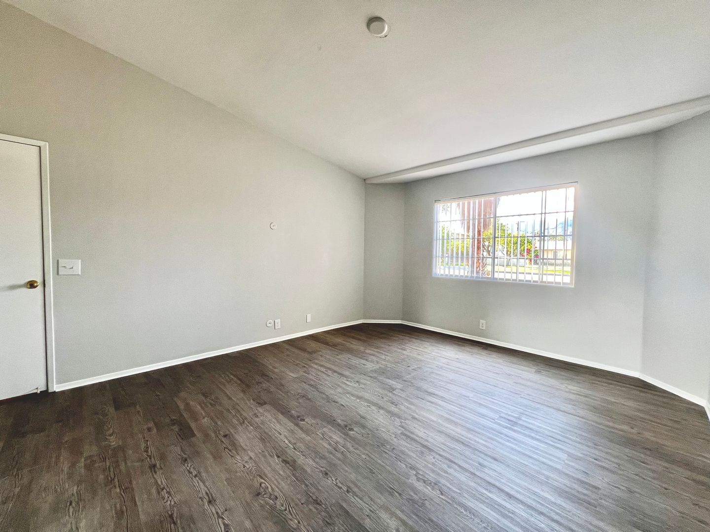 44840 Ramona Ave - Palm Desert - California - 3 bed, 2 bath rental property