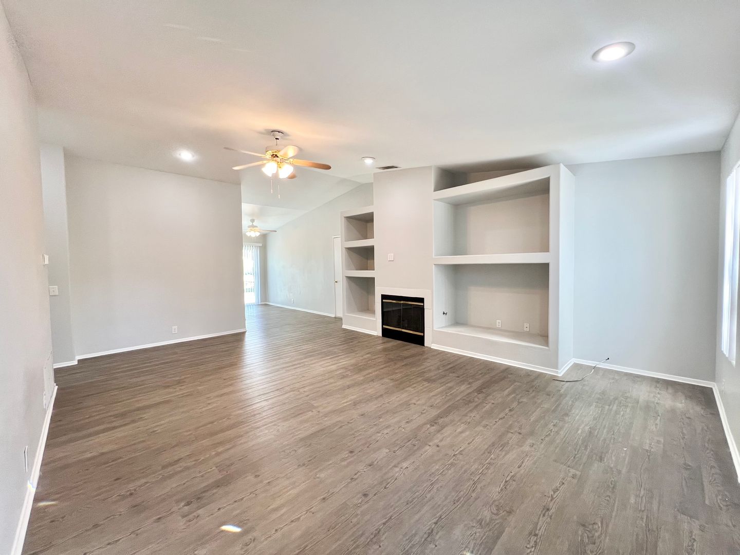 44840 Ramona Ave - Palm Desert - California - 3 bed, 2 bath rental property