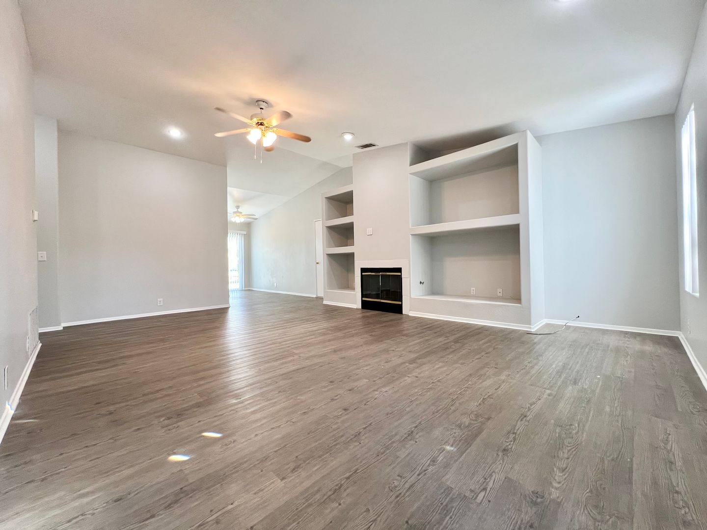 44840 Ramona Ave - Palm Desert - California - 3 bed, 2 bath rental property