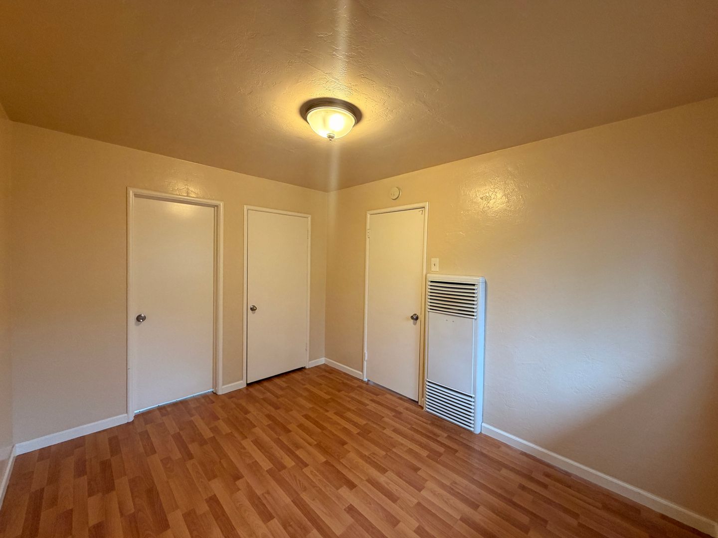 460 S. Buena Vista Avenue - San Jose - California - 1 bed, 1 bath rental property